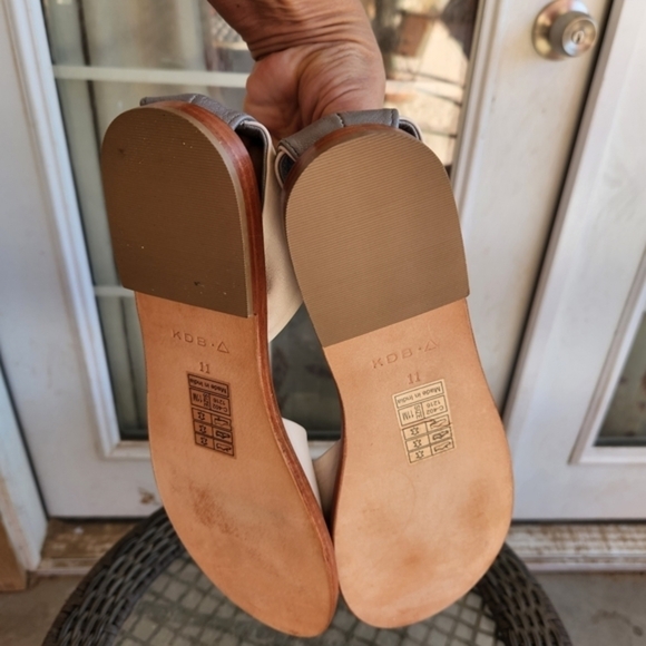 Kelsi Dagger Brooklyn Clarkson Flat Sandals, Sea Salt - Picture 5 of 6